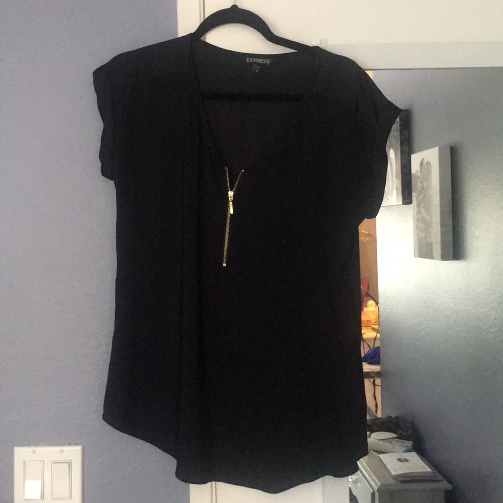 Black blouse with zipper